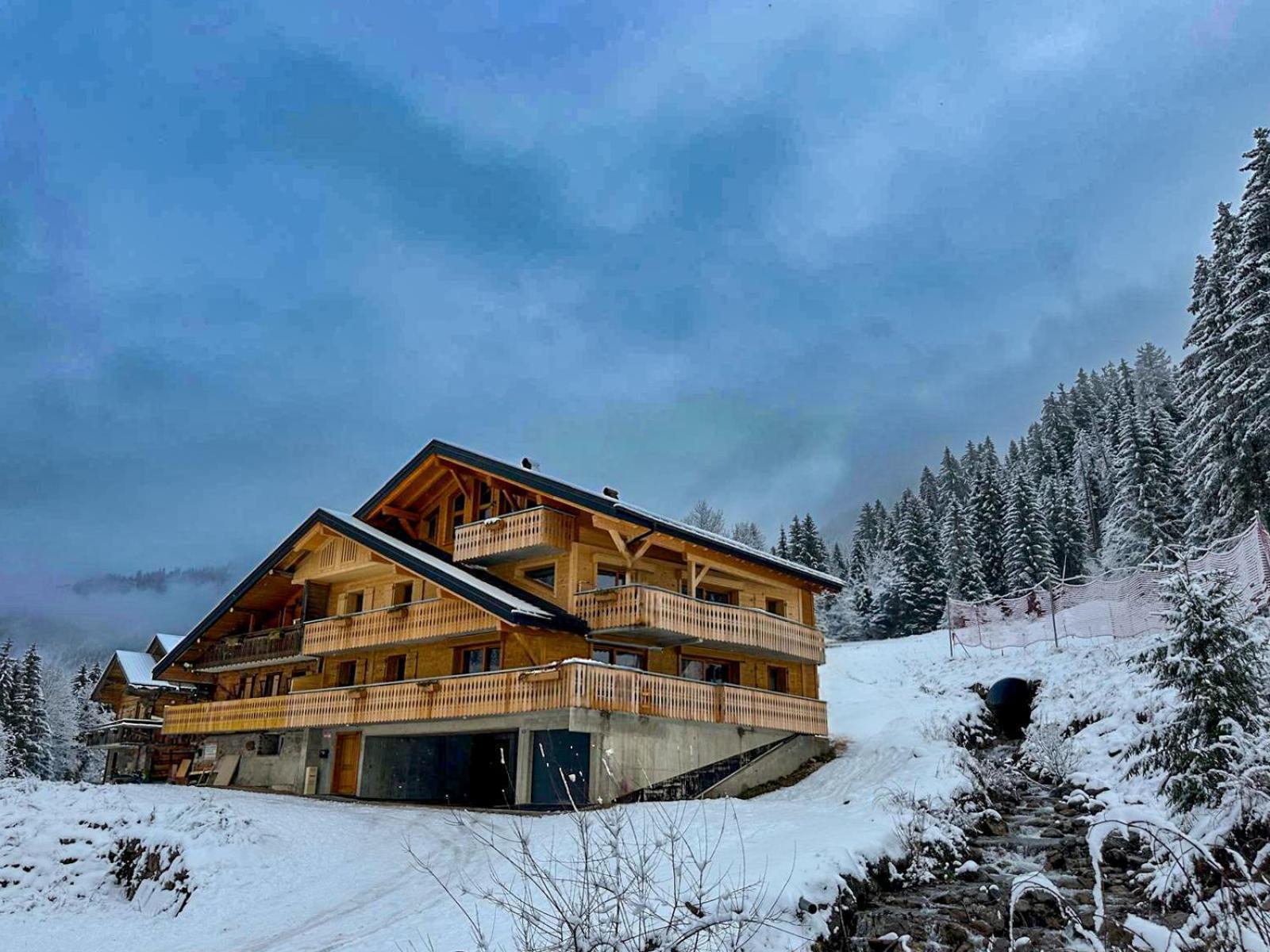 Ferienwohnung L'Etoile Du Linga Châtel Exterior foto
